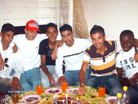 moi et pitcho et rida et faysal et coco et bobo